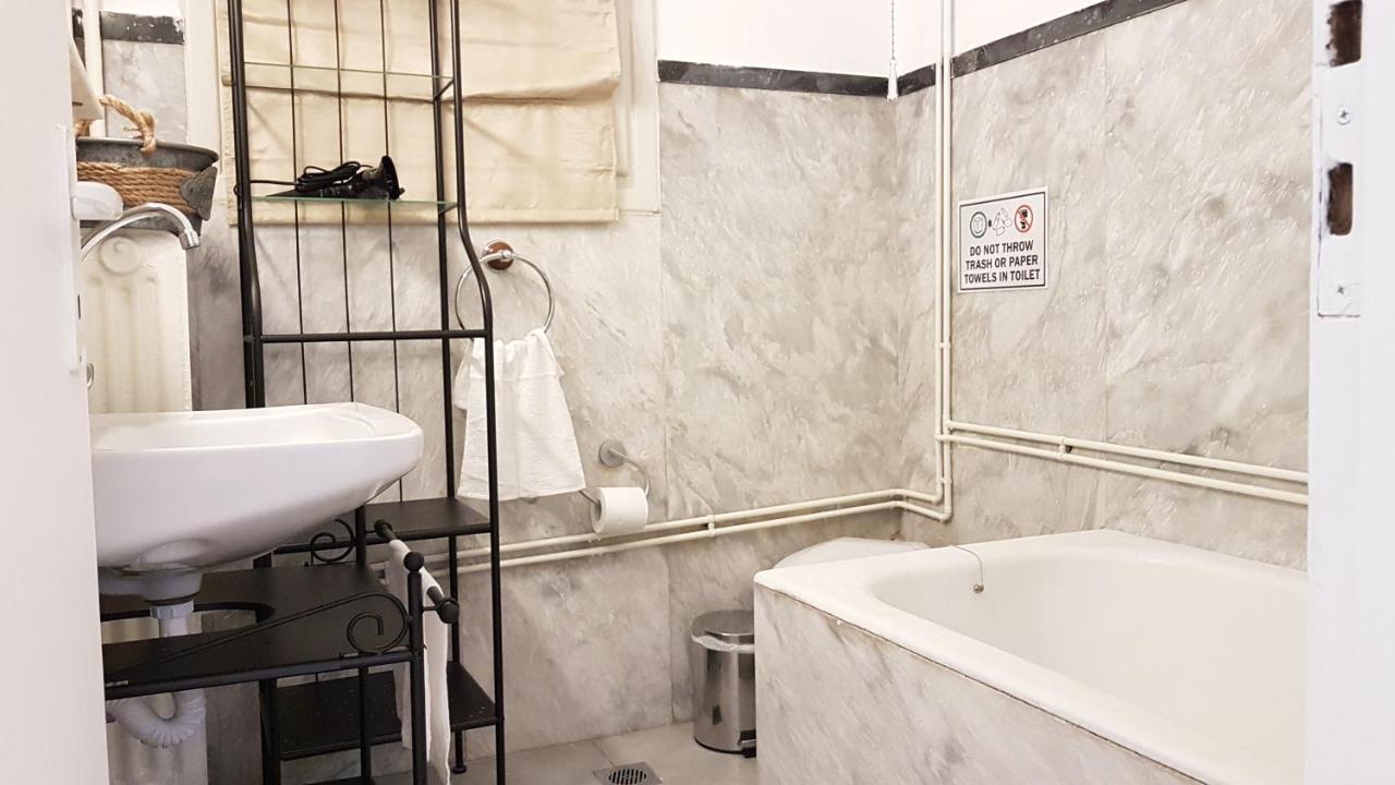 Olive Apartment- Athens Center, 4 Bd, 1.5 Bath Eksteriør bilde