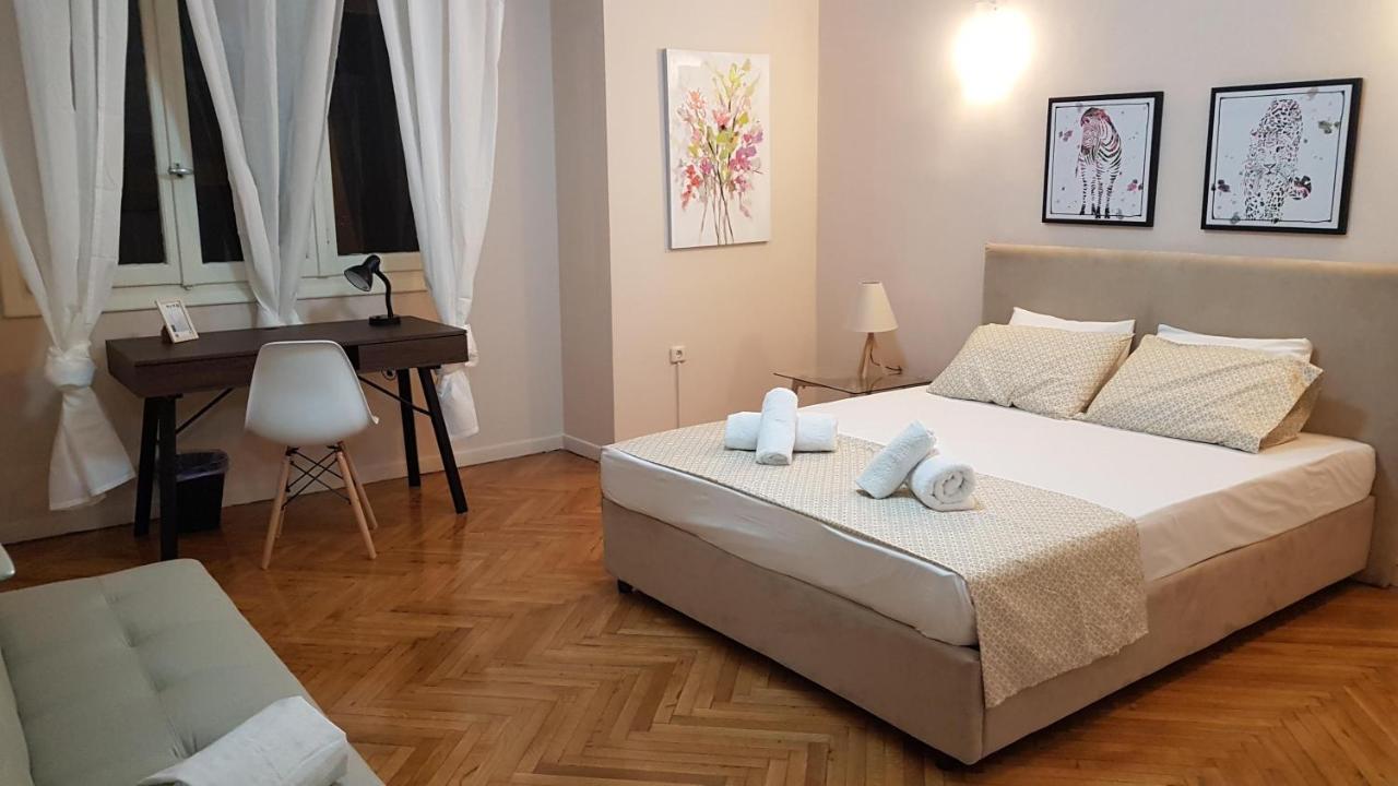 Olive Apartment- Athens Center, 4 Bd, 1.5 Bath Eksteriør bilde